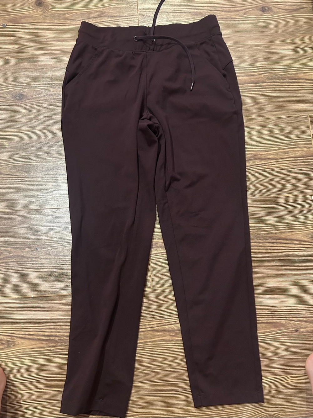 Yogalicious Women's Drawstring Joggers - Maroon